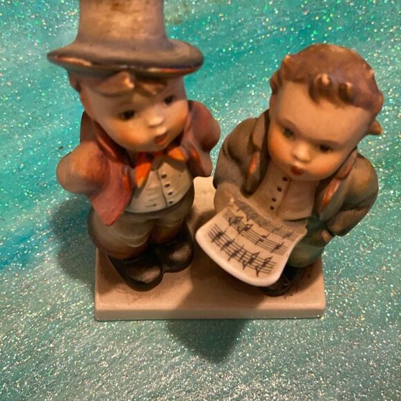 Set of (2) Hummel Collectible Figurines - Picture 3 of 9